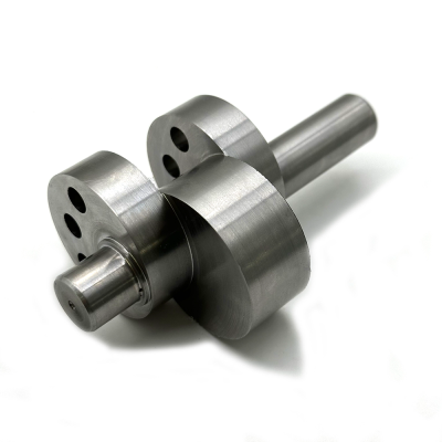 钢件产品的异型件和铝合金的异型件加工的区别在于